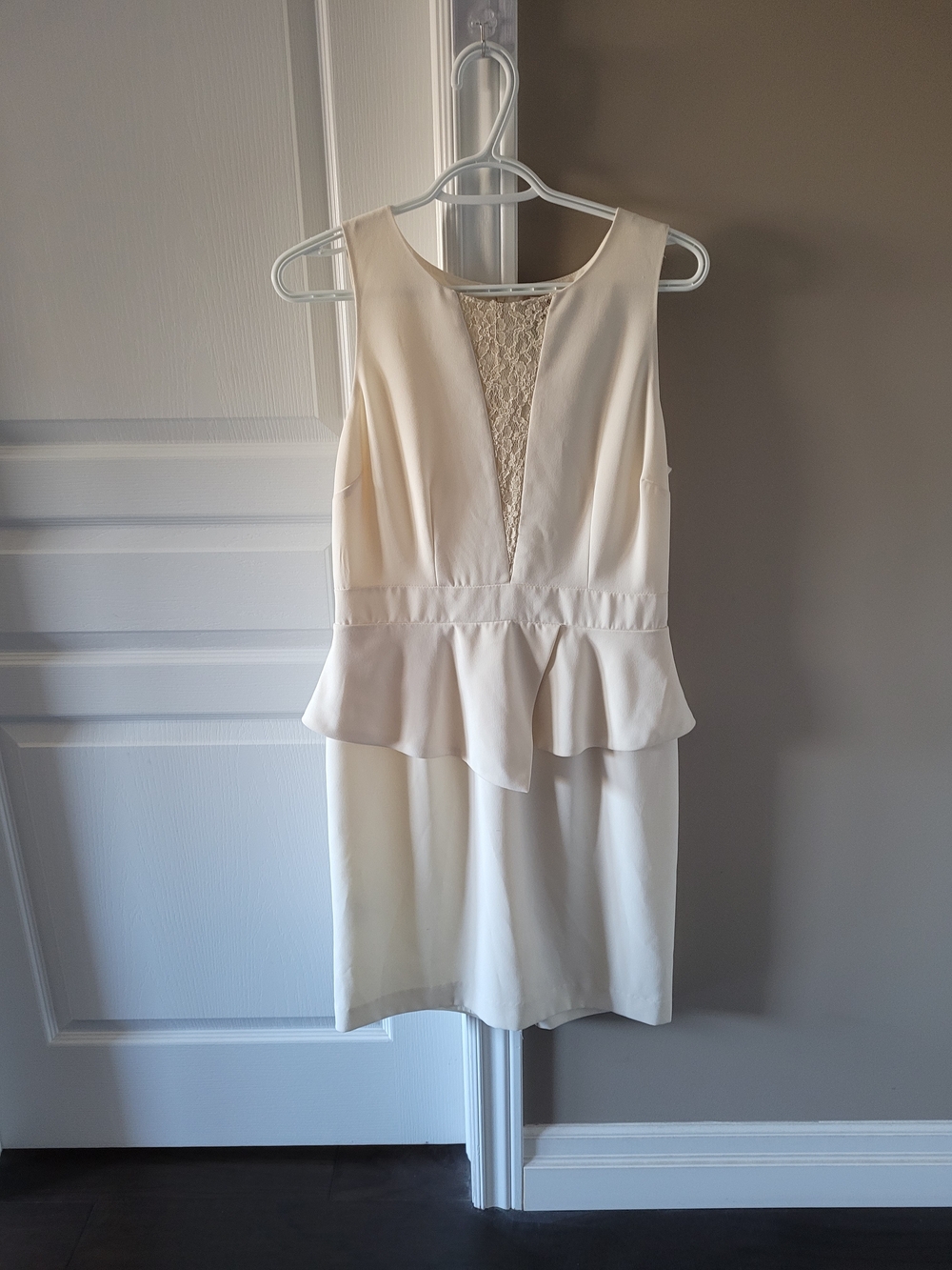 Forever 21 Cream Sleeveless Peplum Mini Dress with Lace Inset
